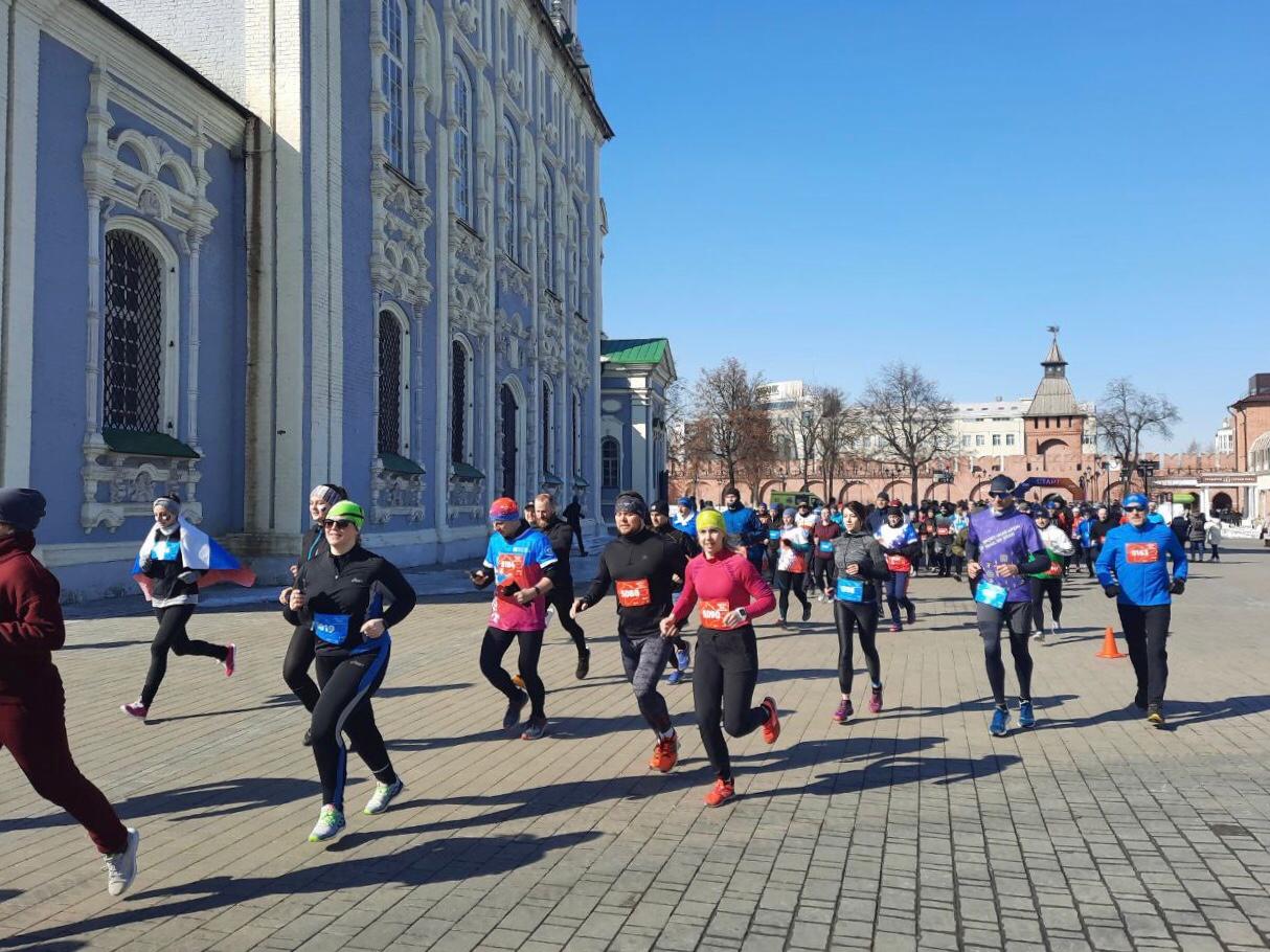 В Туле прошел легкоатлетический забег «Мы вместе Крым»