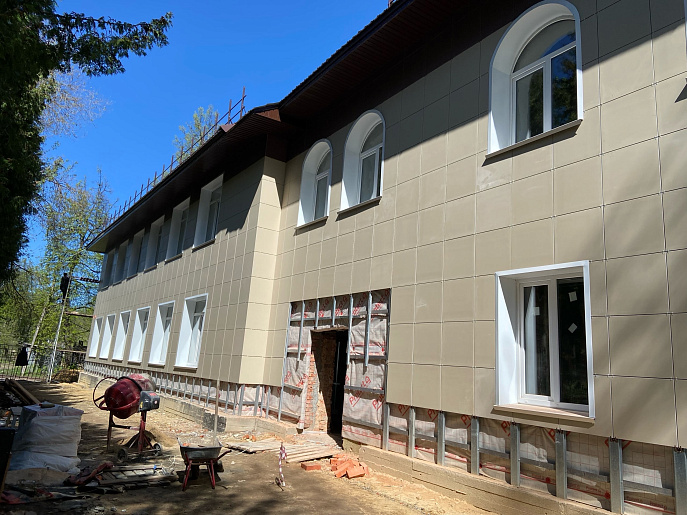 Ремонт поликлиники в поселке Липки Киреевского района будет завершен в июле